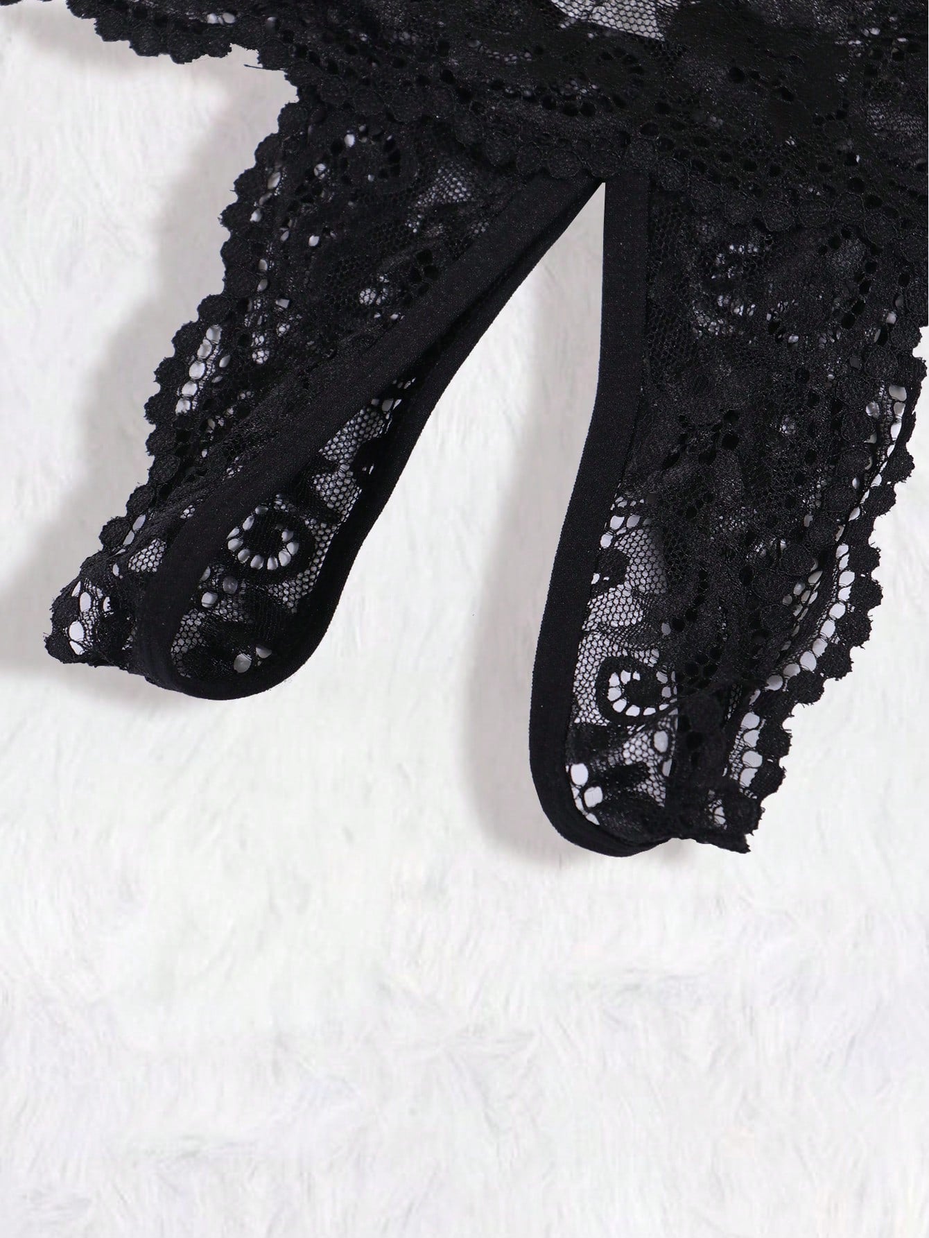Women's Black Sexy Lace Lingerie Set - Featuring Bowknot Decor Bralette & Open Crotch Lace Tanga Panties For Going Out