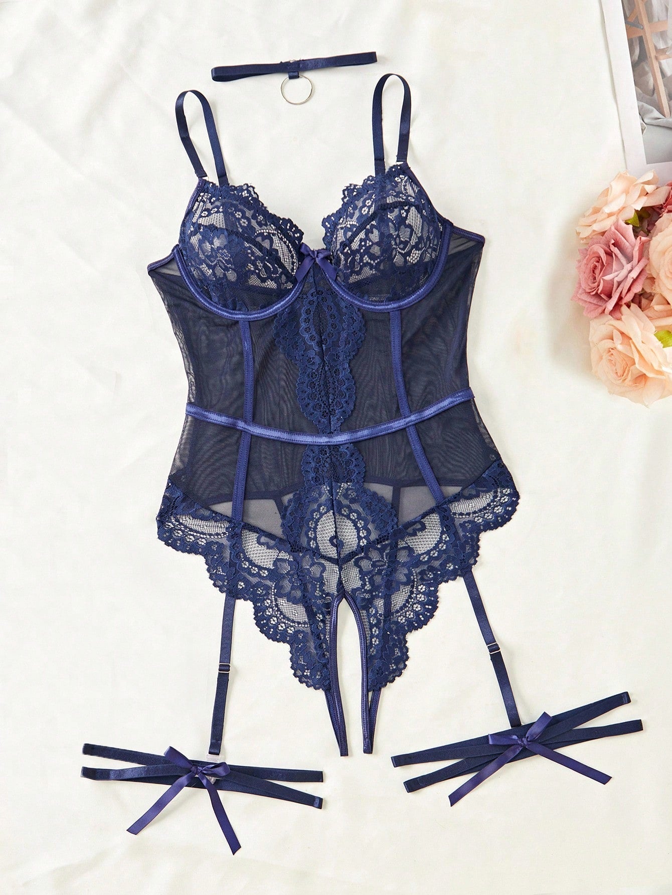 4-Piece Lace Contrast Mesh Bodysuit Set with Underwire and Leg Garters