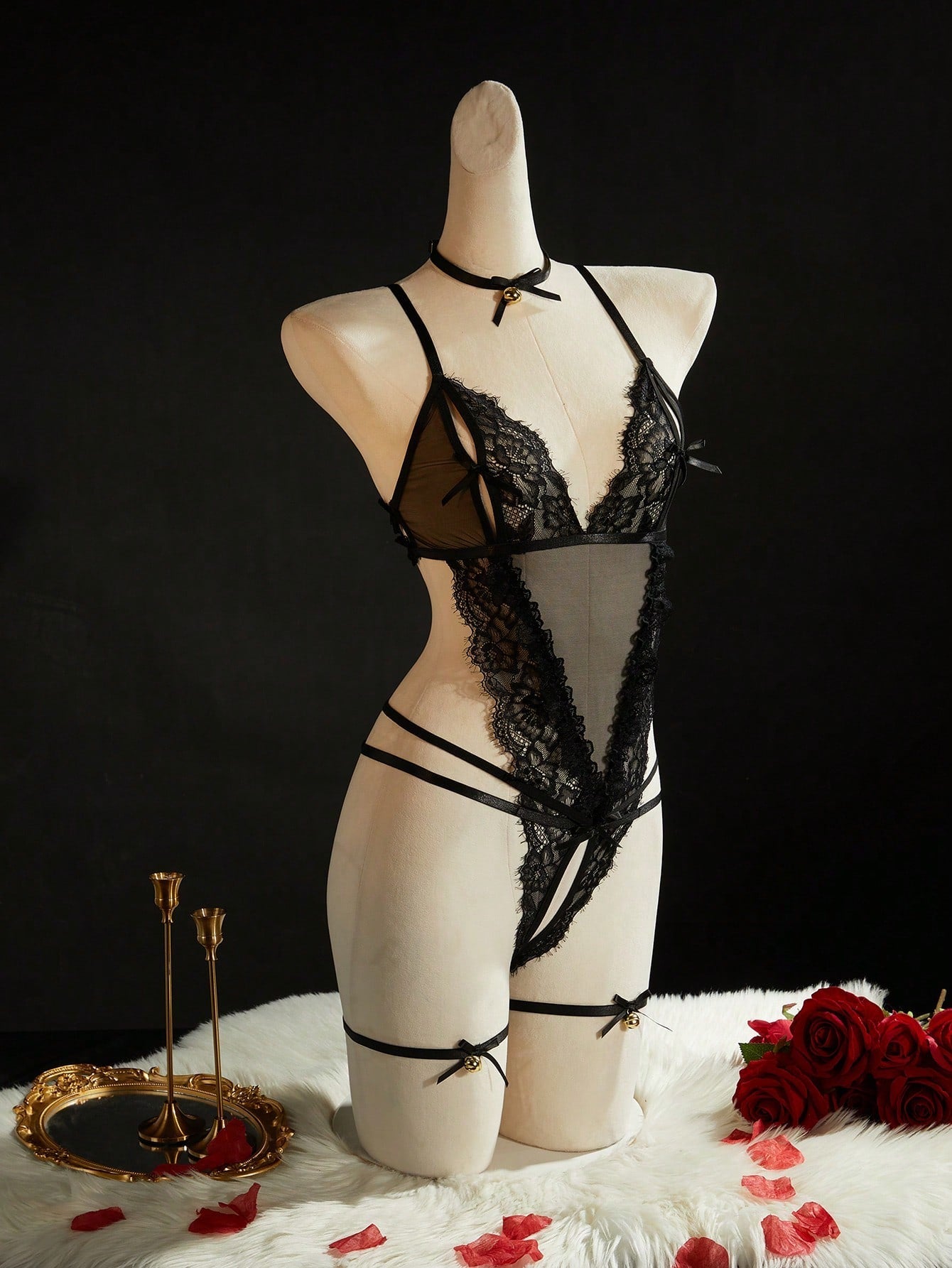4pcs Women Coordinated Lace Set With Hollow Detail And Solid Color Design, Lightweight Lace Fabric Construction, Multi-Piece Structure Including Matching Accessories, Suitable For General Wear And Styling