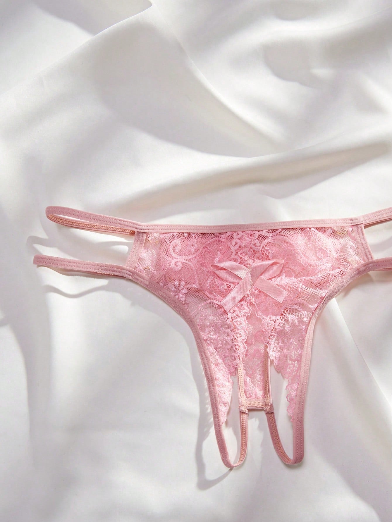 6-piece women's crotchless thong panties set in lace with low rise design and plain pattern