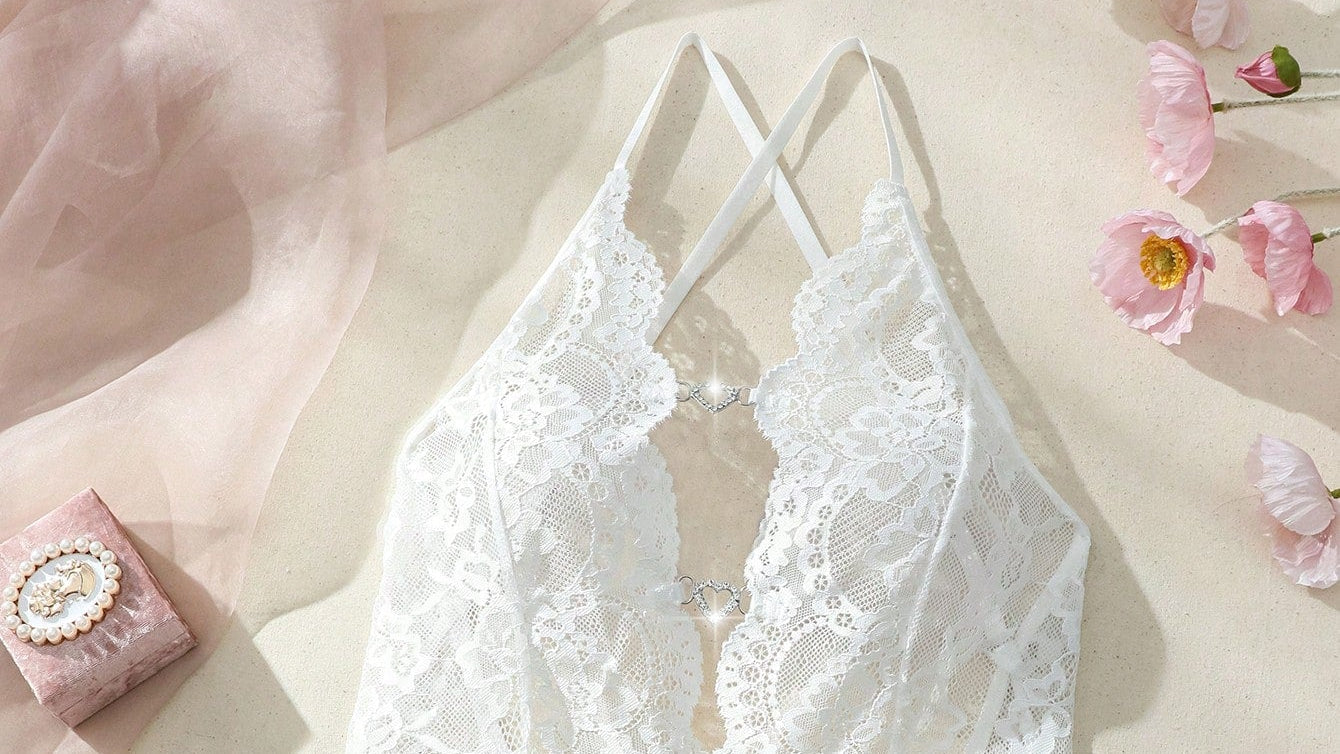 Women's Lace Cutout Sexy Lingerie For Going Out