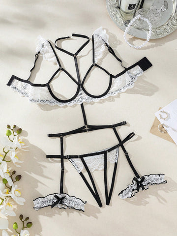 Women’s Floral Pattern Outfit Set With Strap Detail