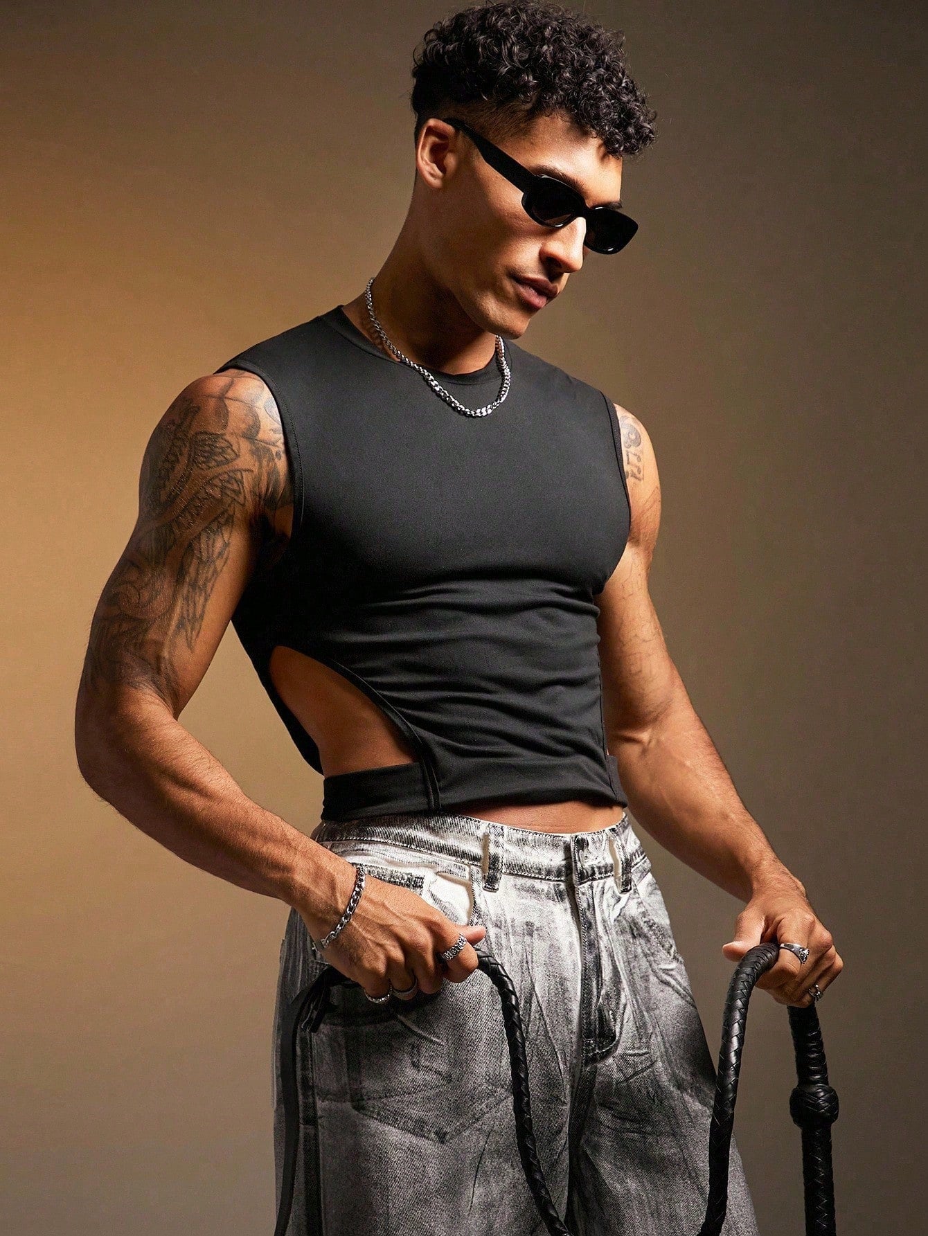 Men's Solid Color Round Neck Side Hollow Out Slim Fit Tank Top