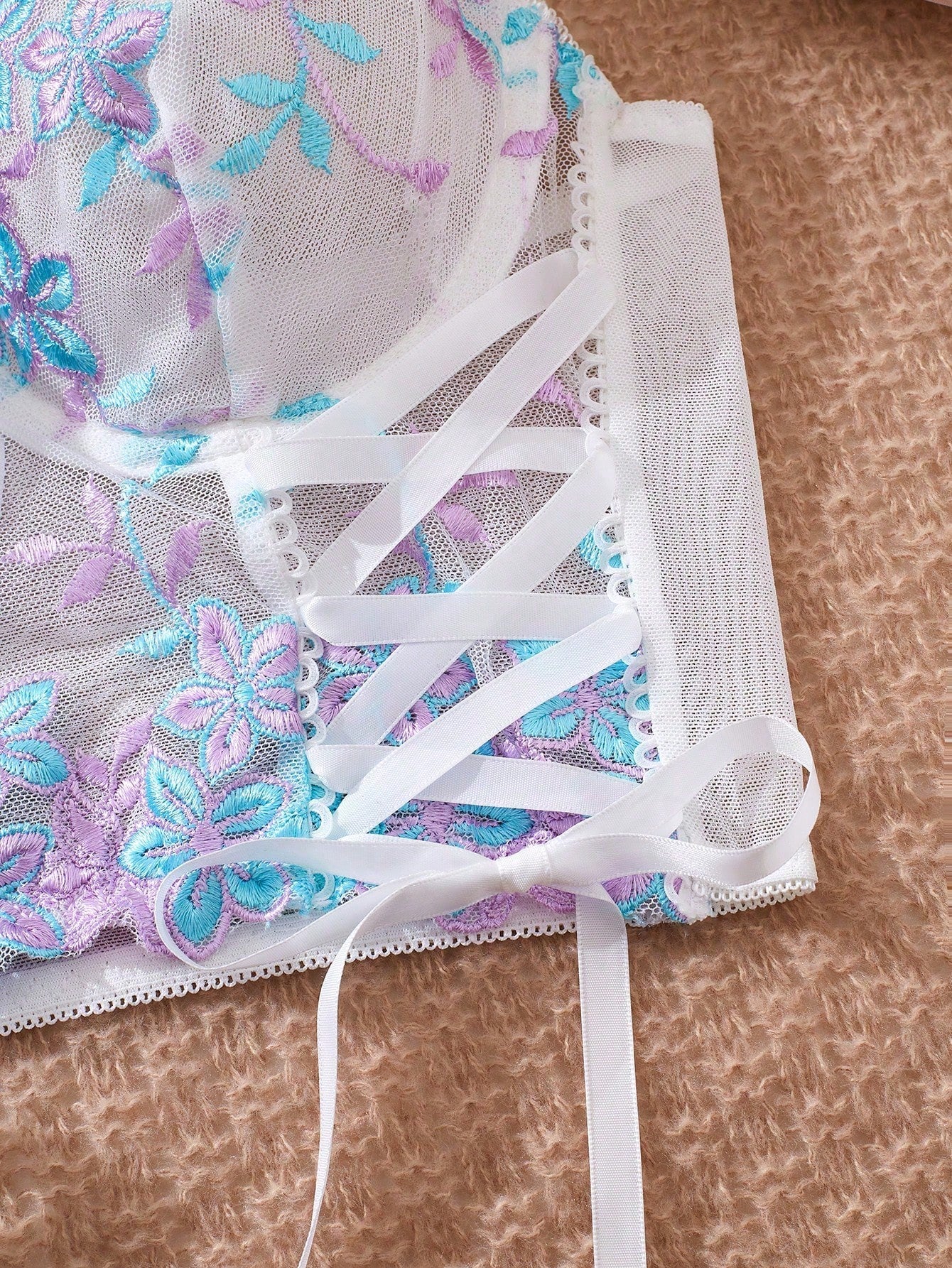 Women’s 2pcs Embroidered Camisole Top And Matching Piece