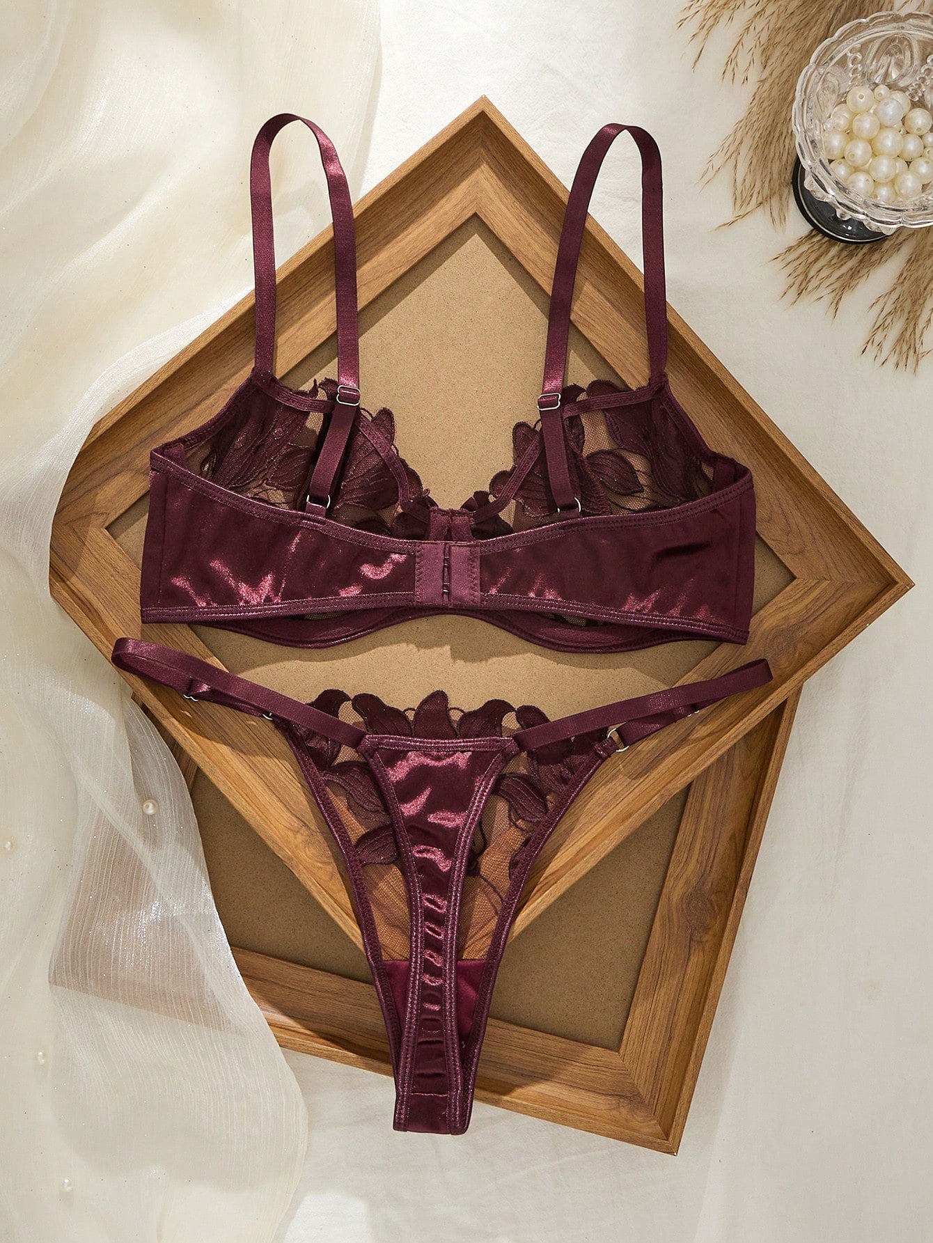 Women’s Embroidered Pattern Outfit Set