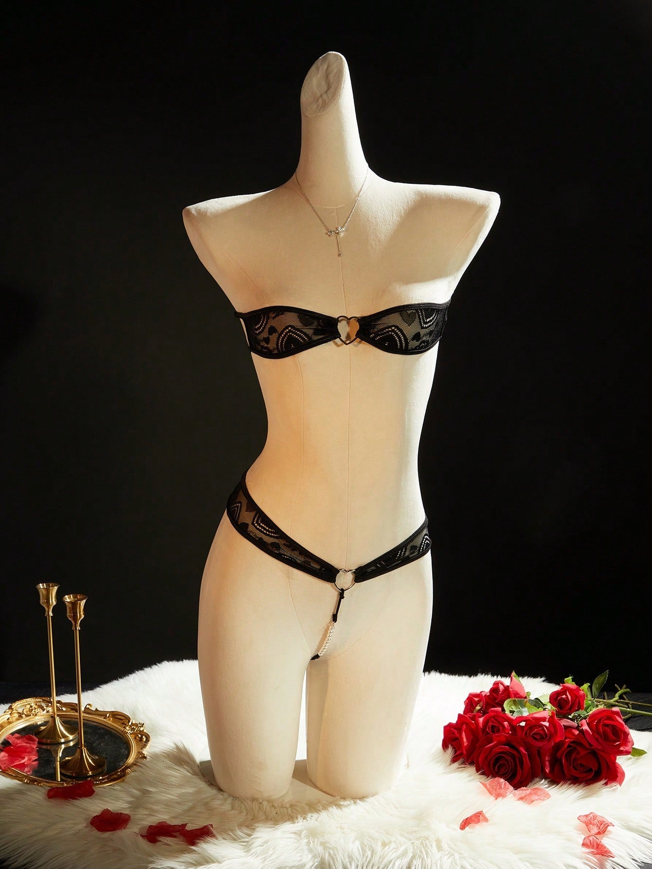 Women's Fashion Sheer Heart Detail Bandeau Sexy Lingerie Set Lace Lingerie