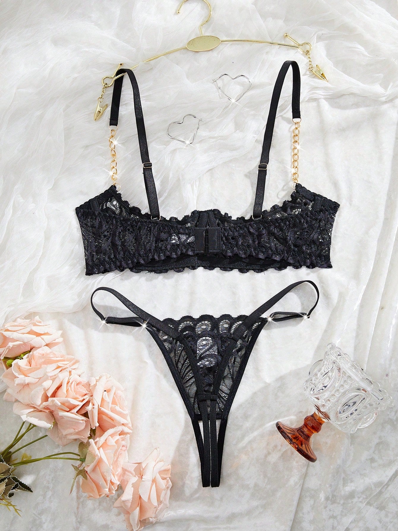 Women’s Chain Accent Top And Bottom Set