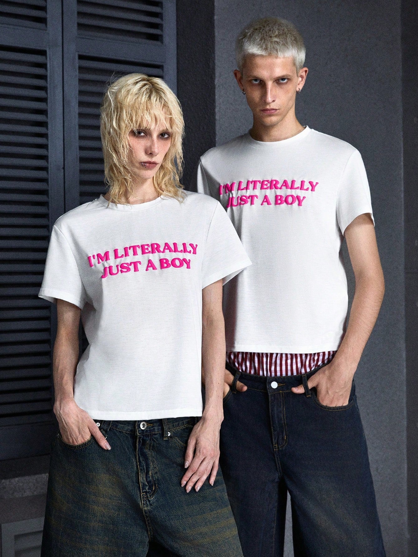 Men's Y2K Festival Ghost White Knitted Rose Red Letter Foaming Printing Loose Drop Shoulder Small Round Neck Young Casual Short Sleeve T-Shirt