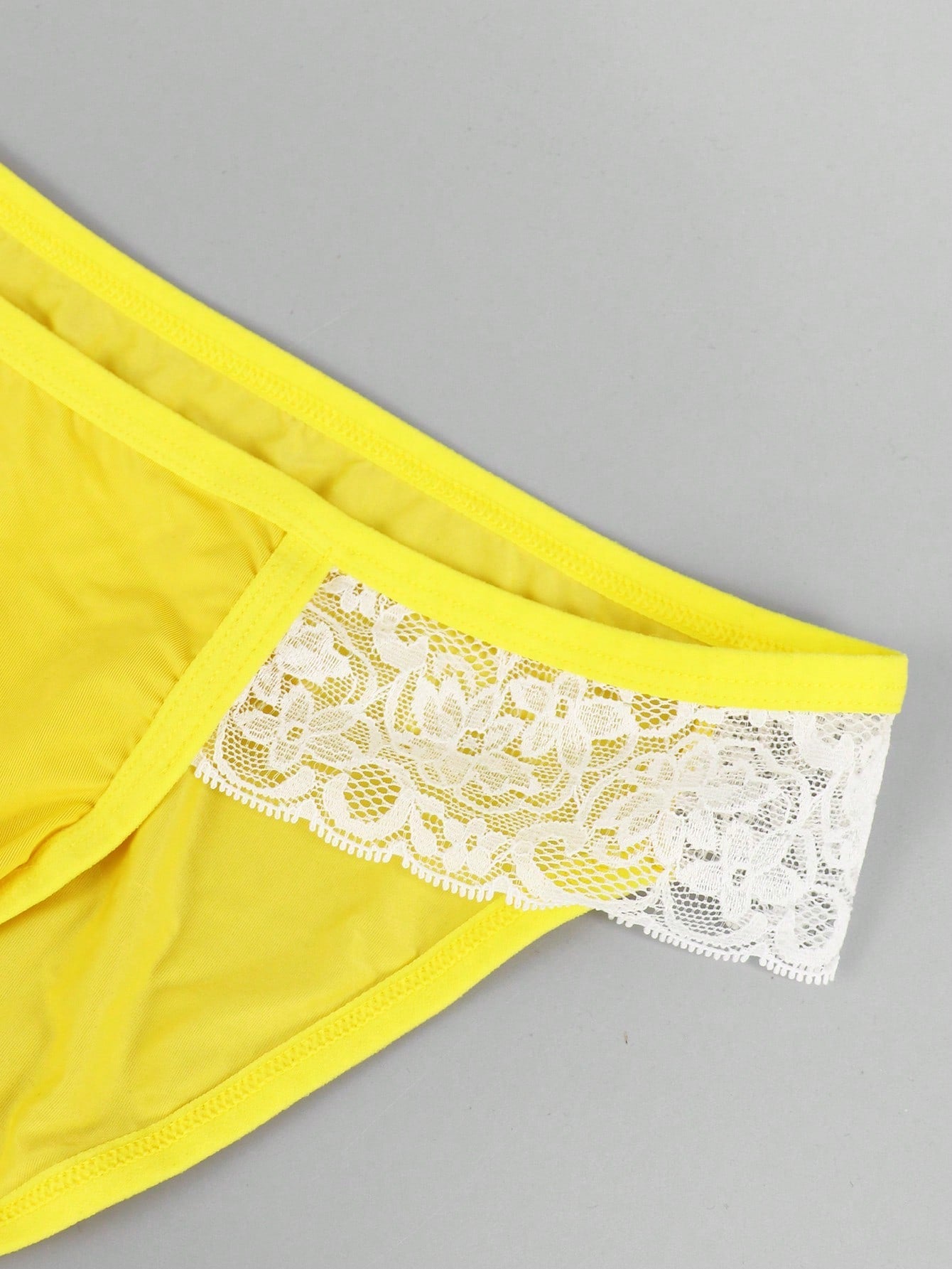 Men's Yellow Casual Shorts With Soft Breathable Stretch Fabric