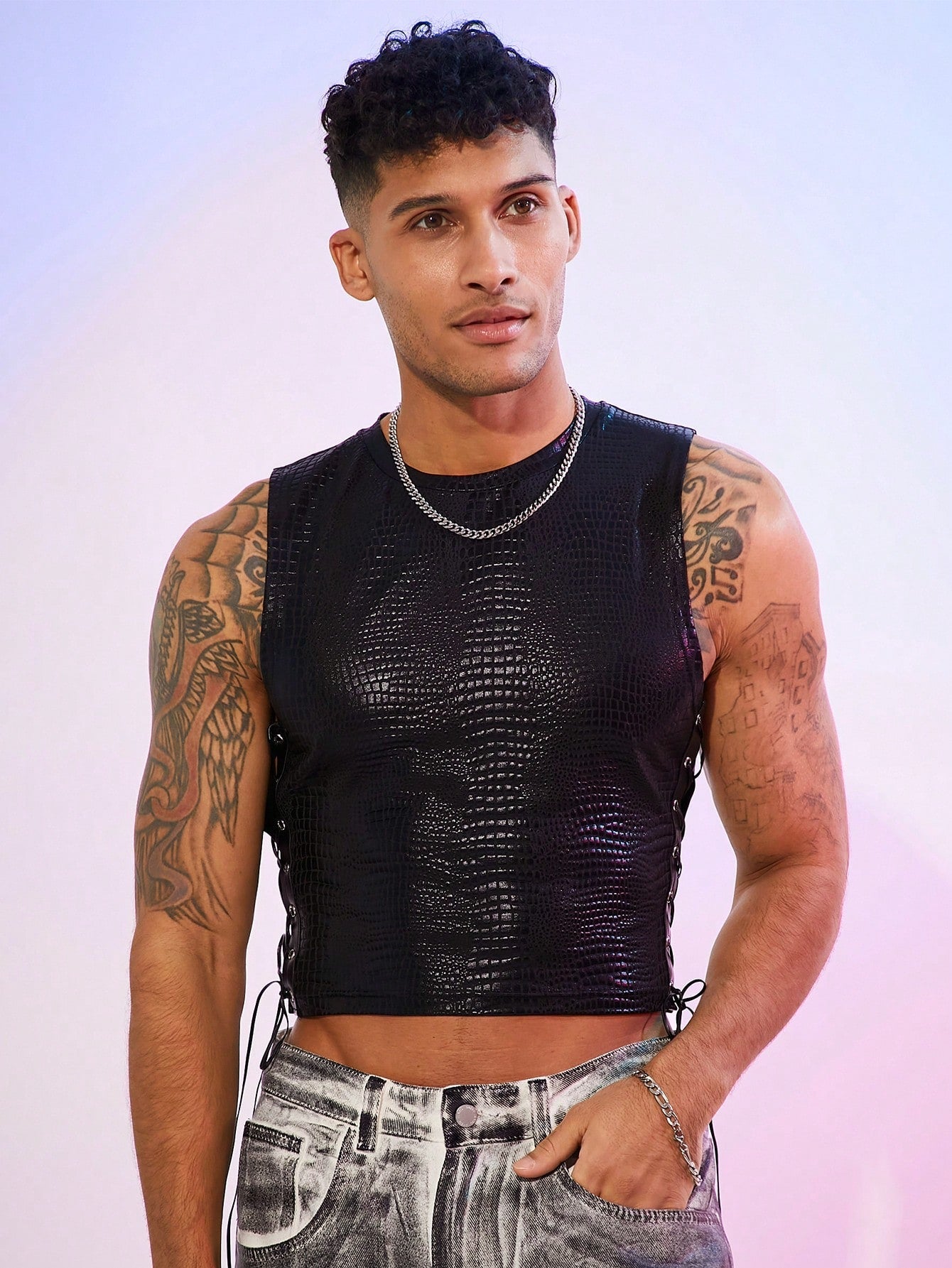 Men's Crocodile Embossed Criss-Cross Sleeveless Tank Top
