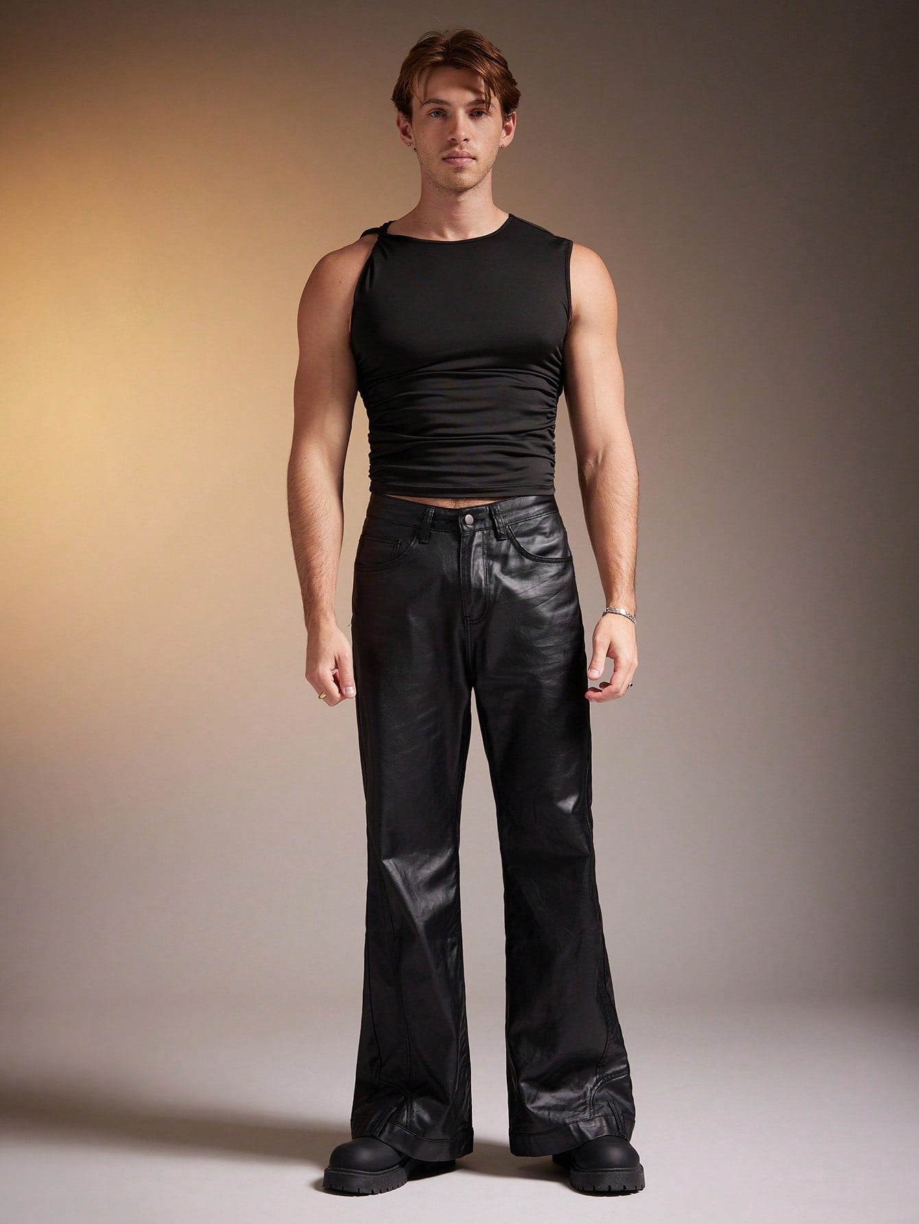 Men's Round Neck Asymmetrical Shoulder Twist Tank Top