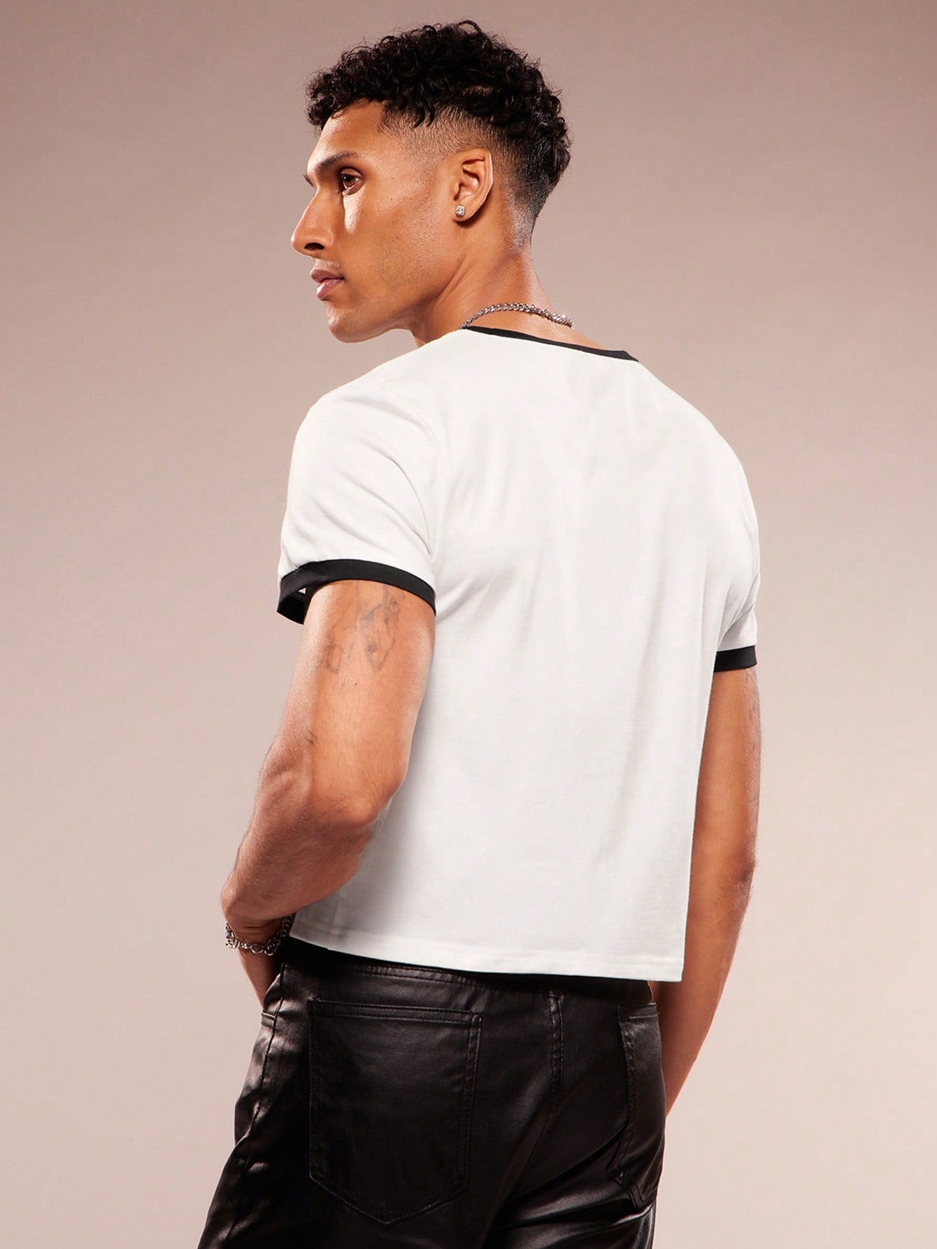Men's Slogan Print Round Neck Short Sleeve Casual T-Shirt