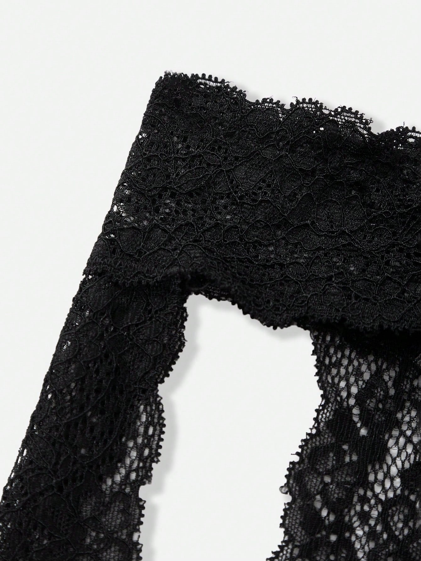 Men’s Low Rise Black Shorts With Lace Waist Detail