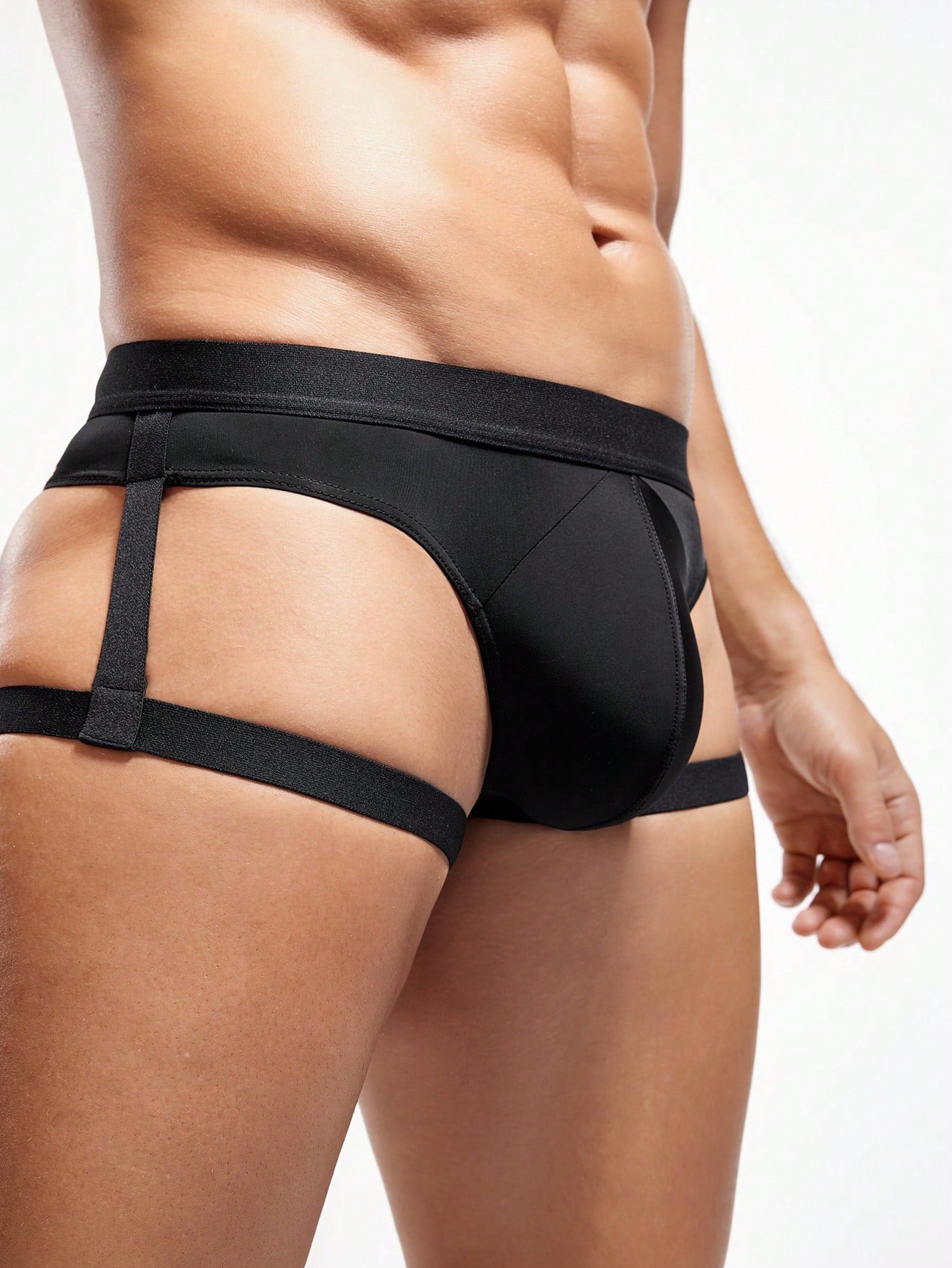 Men’s Casual Shorts With Tie Up Waist Basic Design