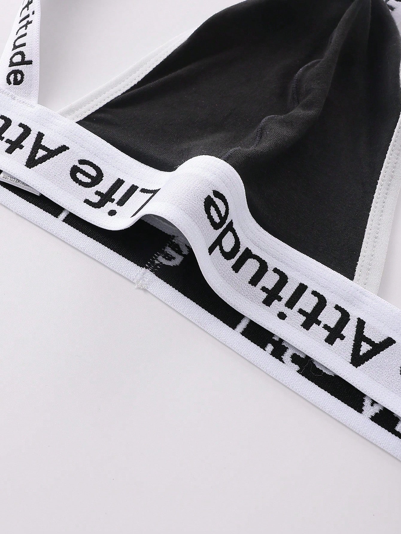 Men’s Casual Shorts With Letter Print And Cutout Design