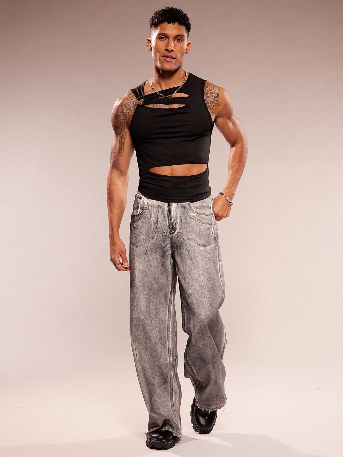 Men's Sleeveless Crew Neck Hollow-Out Knit Top