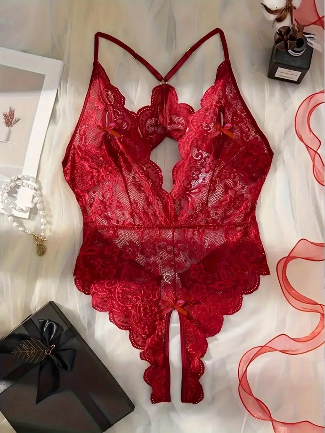 Women's Transparent Deep V-Neck, Jacquard Weave, Backless, Bow Decoration On The Chest, Floral Lace Criss Cross Crotchless, Heart Metal Buckle Decoration, Sexy Teddy Bodysuit, Scallop Trim, Adjustable Shoulder Strap, Women's Sexy Bodysuit