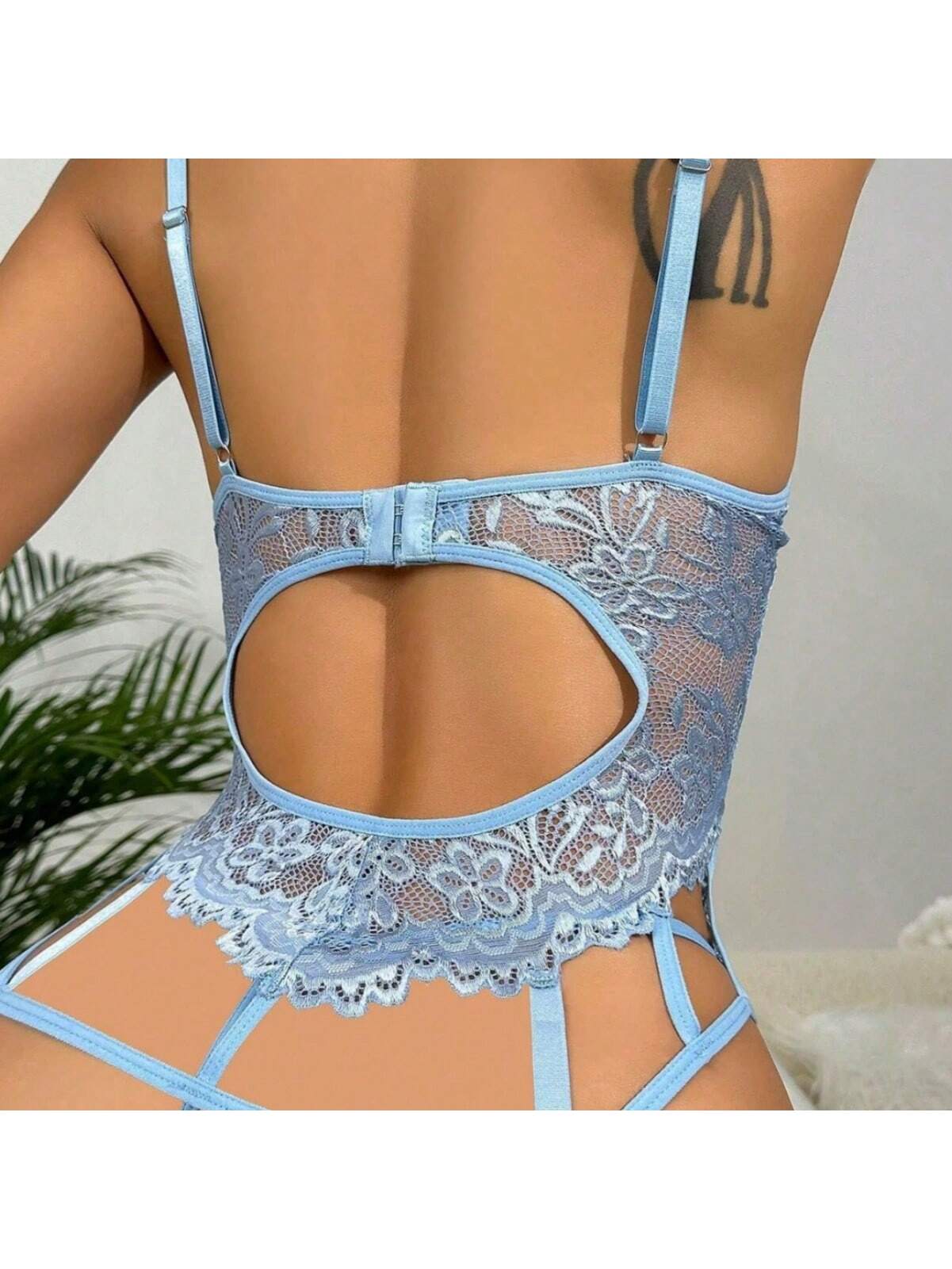 3pcs Women Lace Coordinated Set With Floral Embroidery And Hollow Detail, Including Matching Top And Bottom Pieces With Bow Accent, Lightweight Fabric Construction, Suitable For General Wear And Styling