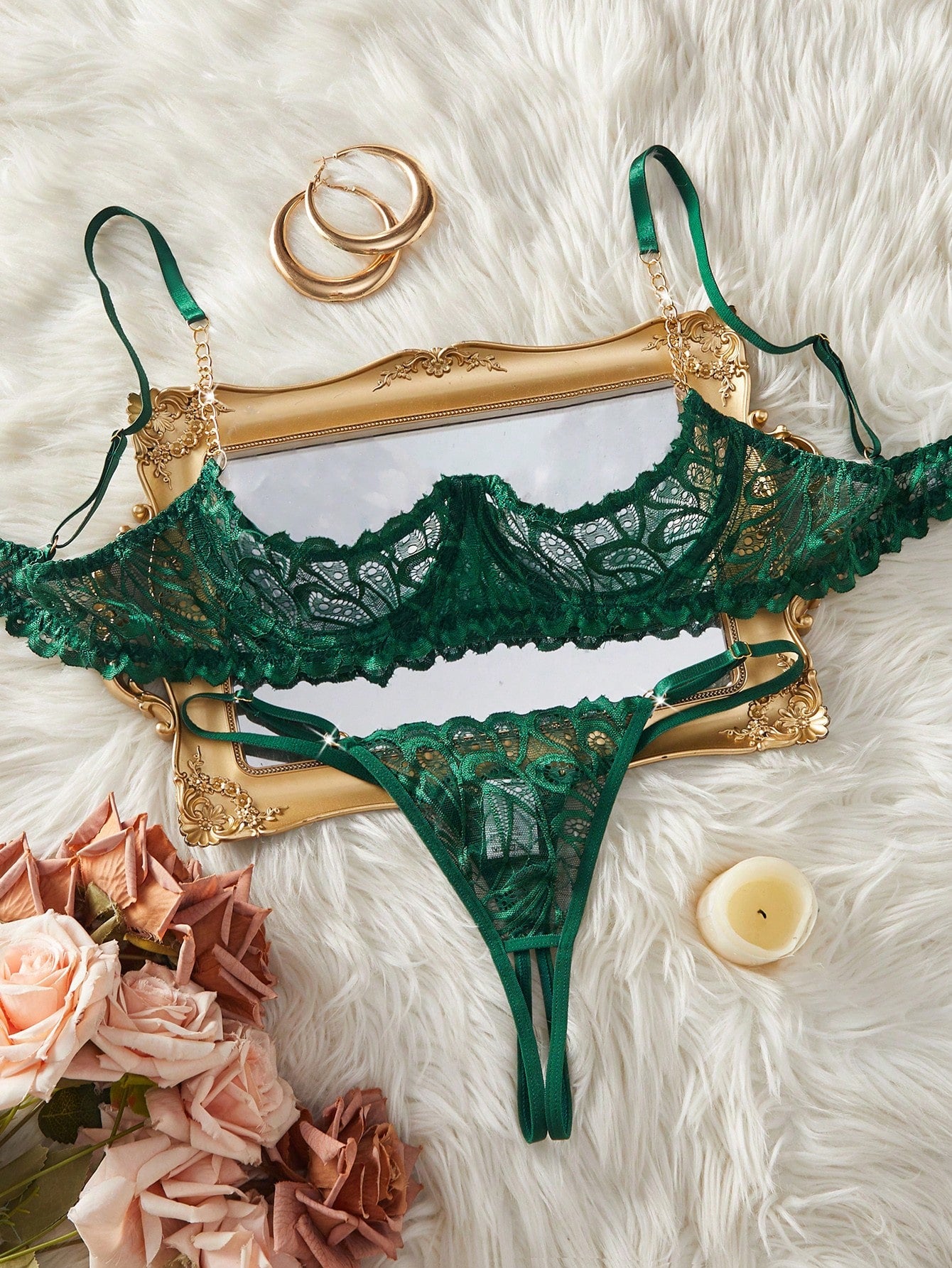 Women’s Chain Accent Top And Bottom Set